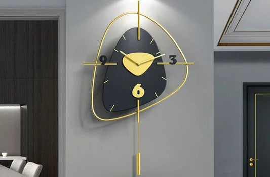 Give Your Home An Aesthetic Vibe With Decors Mantra's Stunning Wall Clocks!