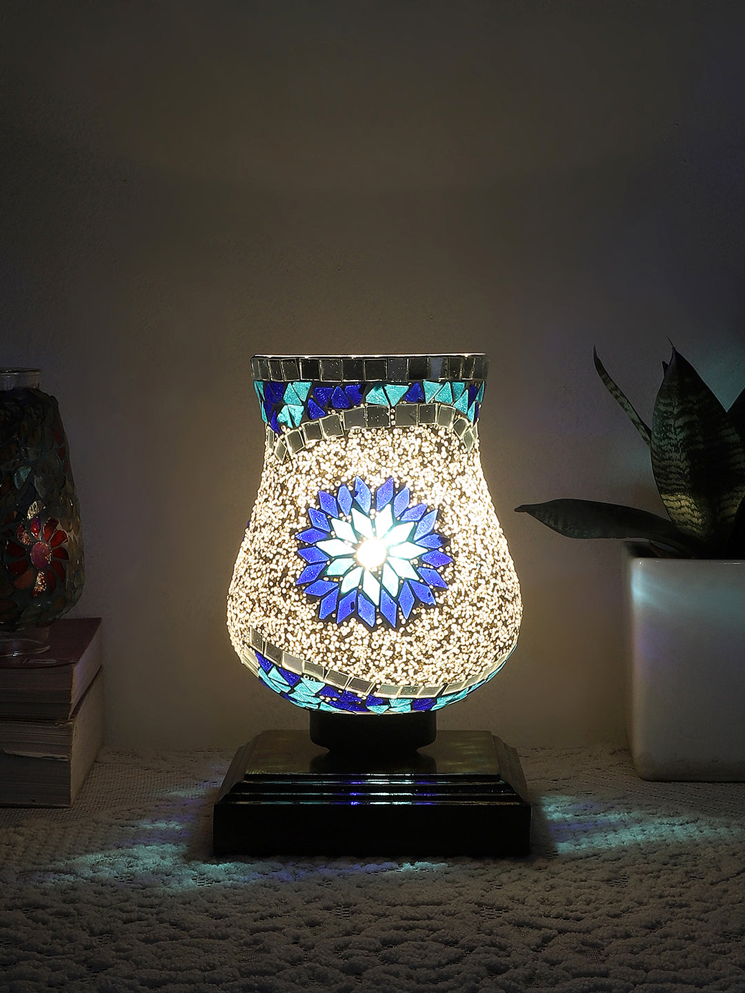 Mosaic Glass Table Lamp with wood Square Brown Base (NM27)