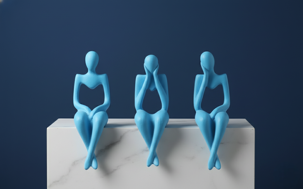 Abstract Blue Thinker Men Statues (Set of 3) - Modern Aesthetic Figurine Decor