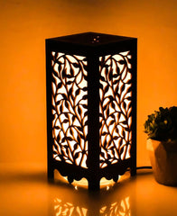 Leaf Cascade Lamp - Nature-Inspired Wooden Light