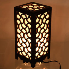 Elegant Wooden Table Lamp with Quatrefoil Cutwork