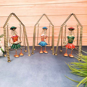 Jhula Musician showpiece - Table Showpiece
