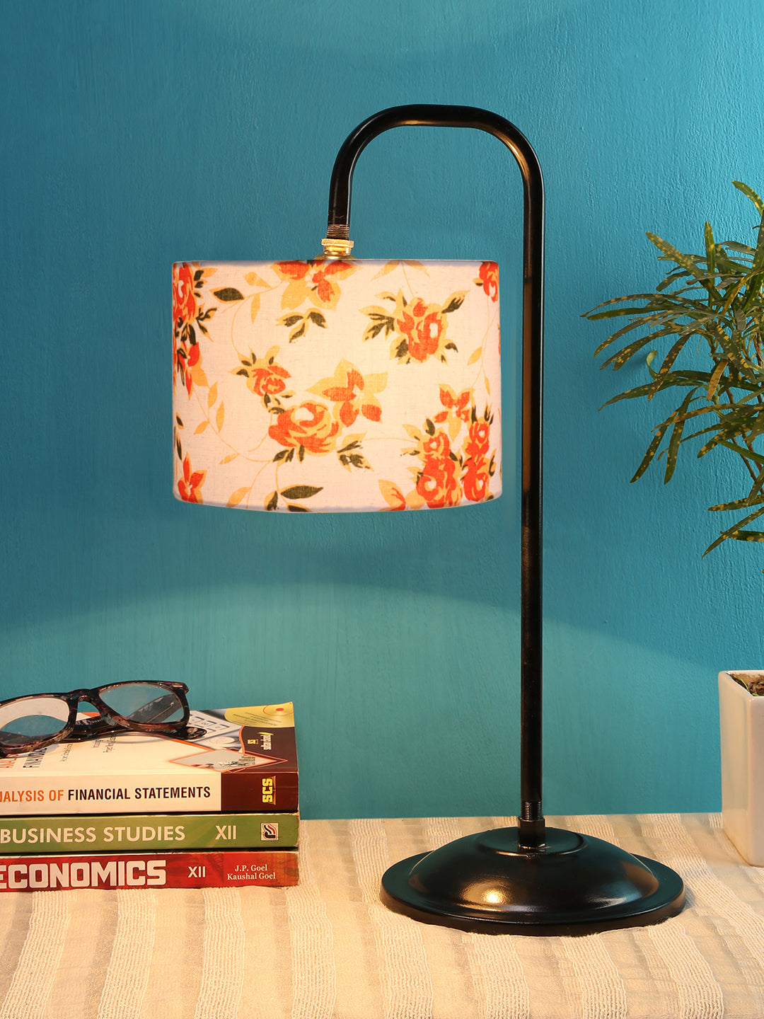 Multi cotton Shade Iron Table Lamp (RM10)