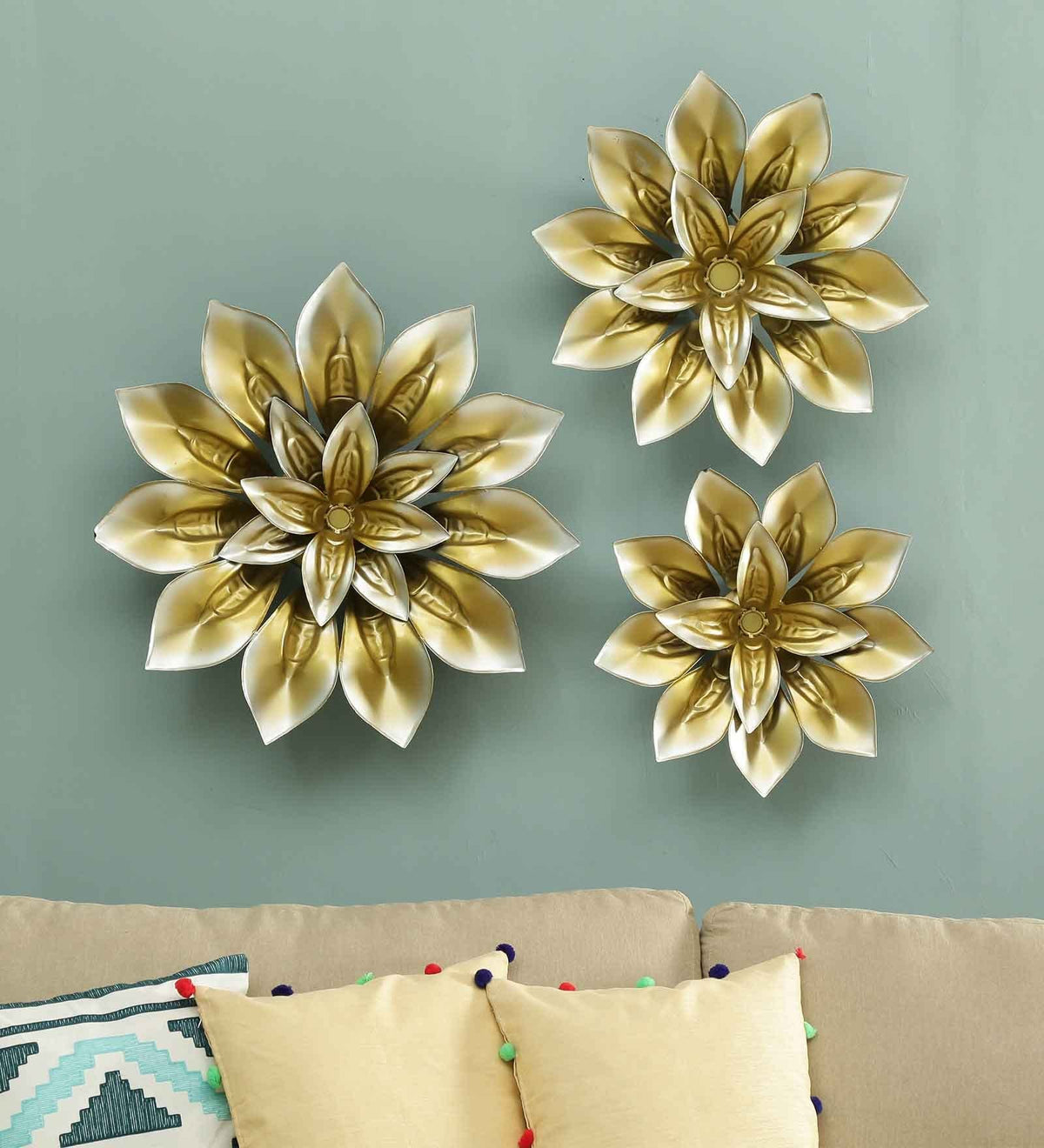 Sparkle and Shine Metal Gold Flower Wall art