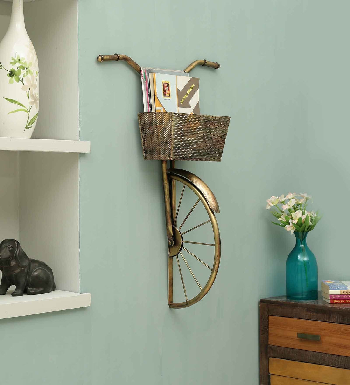 Metal Contemporary Modern Design Vintage Cycle with Basket Wall Mounted Hanging Showpiece