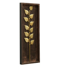 Iron TITAN LEAF FRAME Decorative Showpiece for Wall Décor