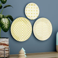 Ceramic Decorative Wall Plates With Lattice Pattern Modern Design Wall Art Set of 3