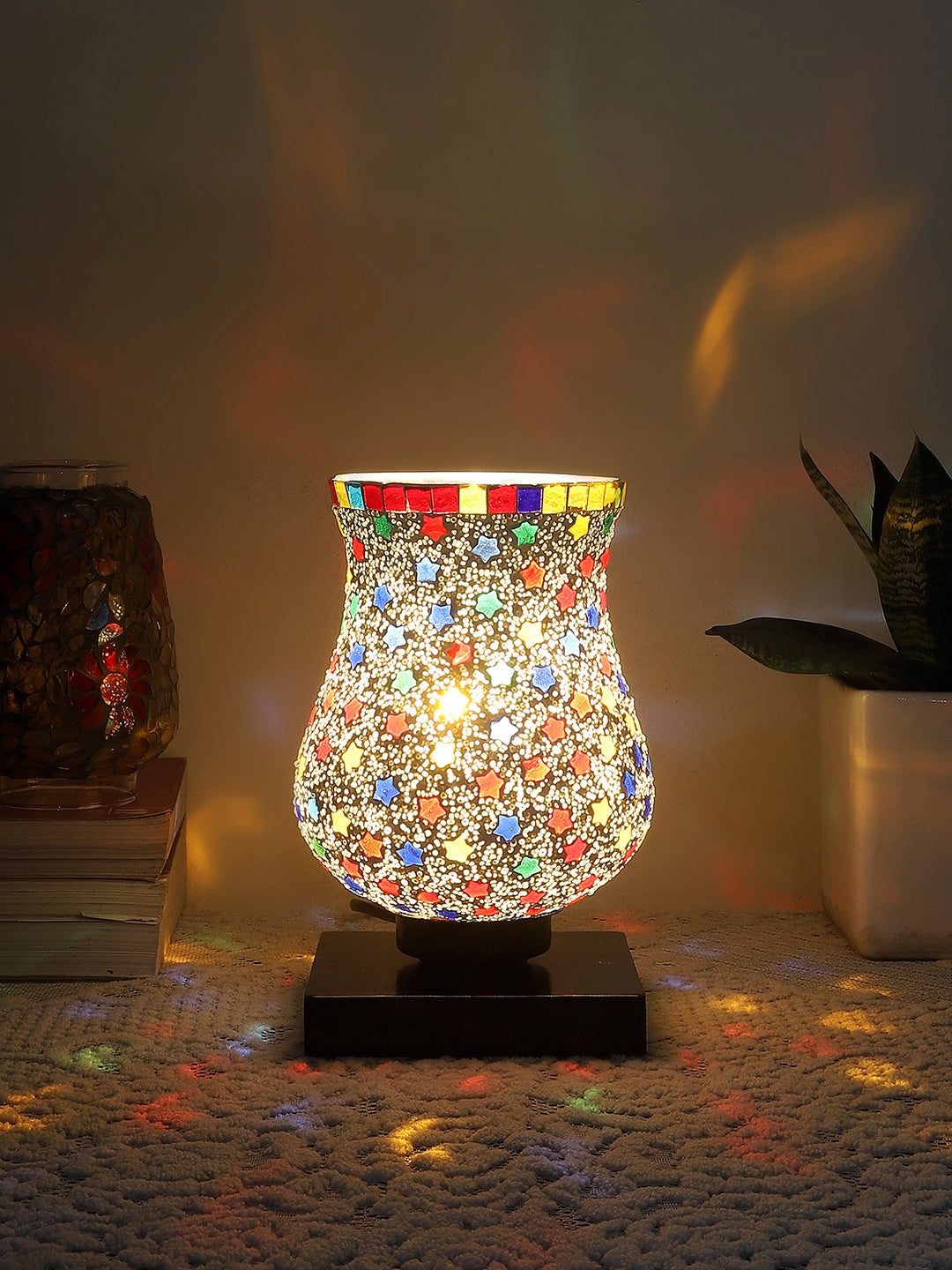 Mosaic Glass Table Lamp with wood Square Black Base (NM05)