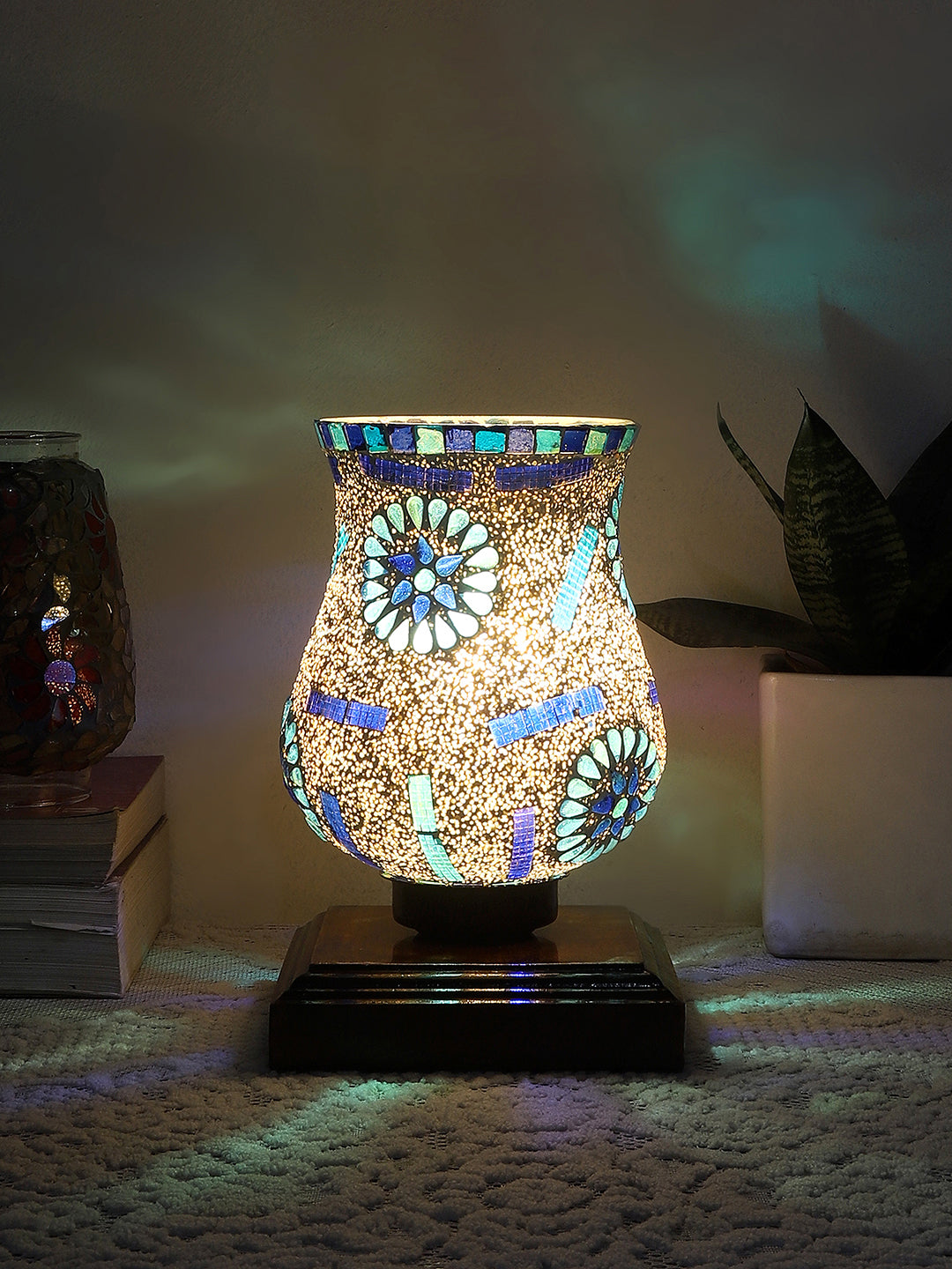 Mosaic Glass Table Lamp with wood Square Brown Base (NM26)