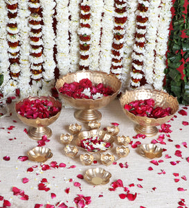 Gold Metal Taj Urli with Center Urli & Tealight Holder Set of 7