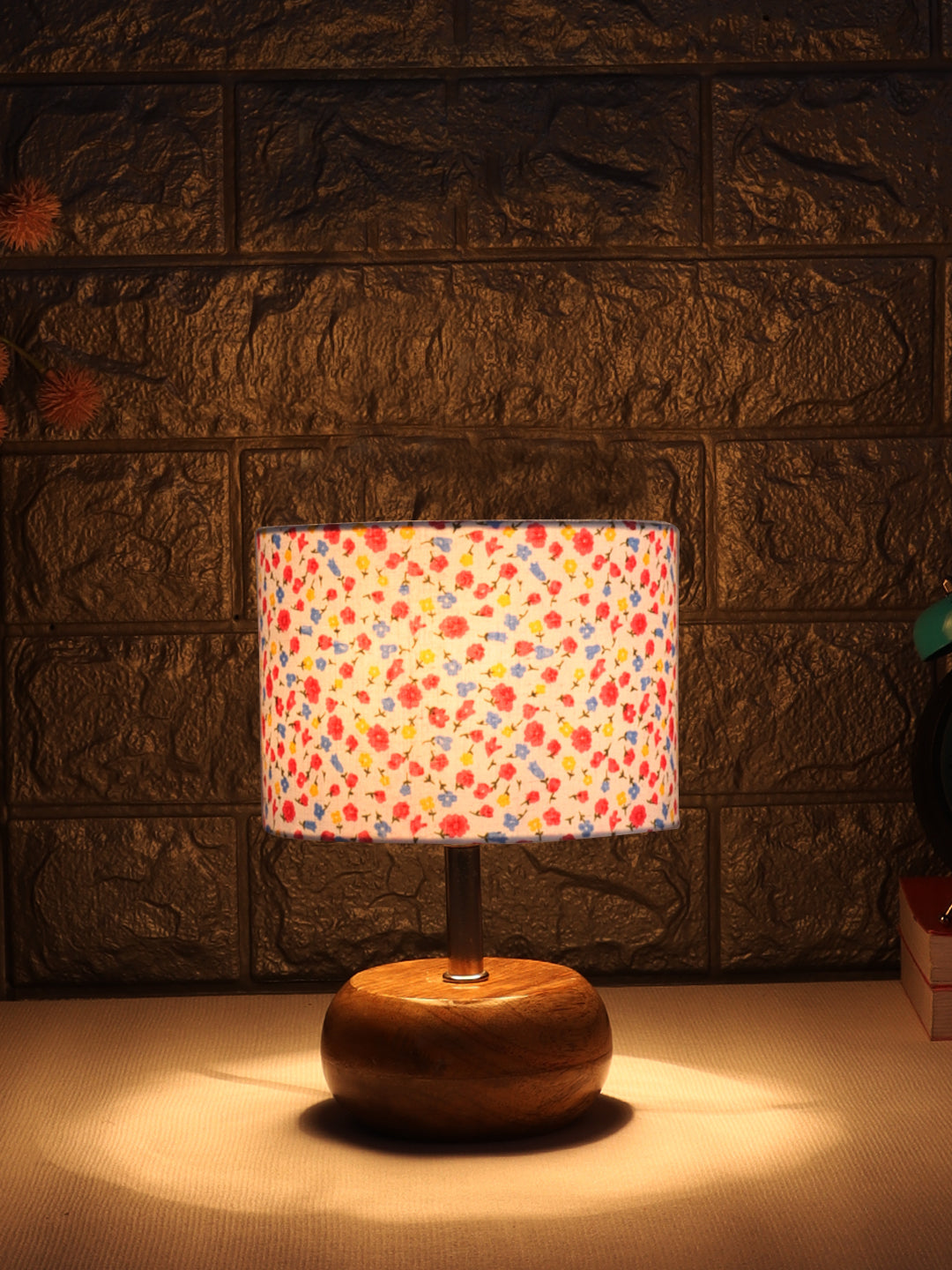 Multicolor Cotton Shade with Wood Lamp Base (YK)
