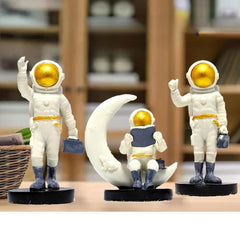 Set of 3 Astronaut showpiece for Home Décor