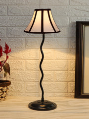 Black & White Cotton Zig Zag Table Lamp with Iron Base (AE17)