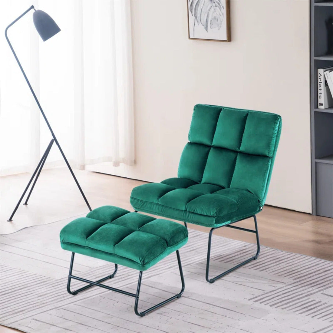 Square Tufted Rich Green Velvet Chair With Footrest